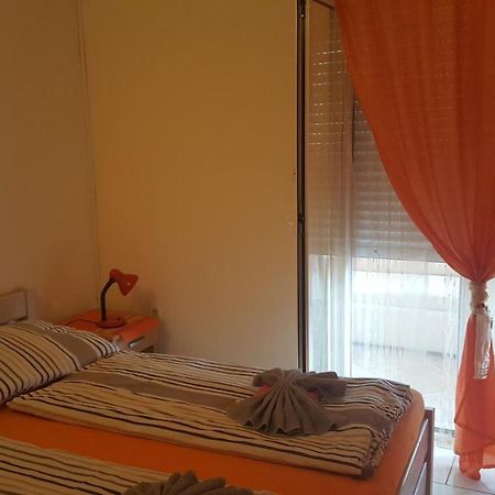 Apartments Jannine Biograd Na Moru Luaran gambar