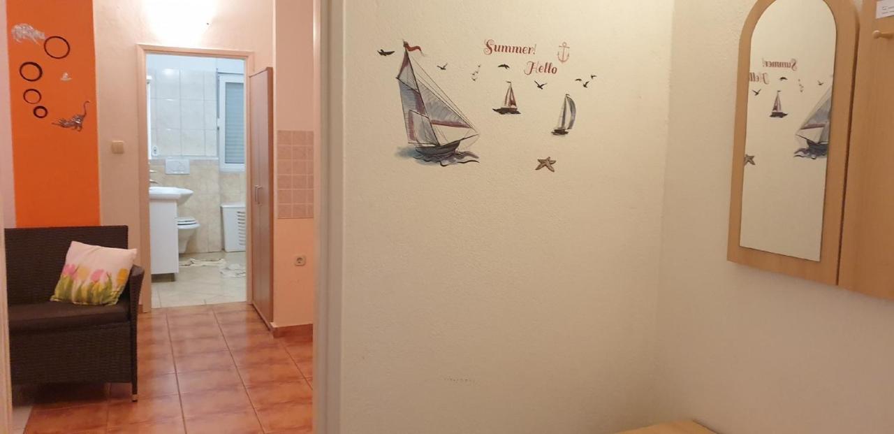 Apartments Jannine Biograd Na Moru Luaran gambar