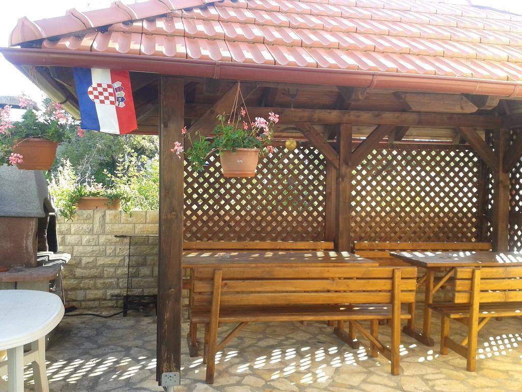 Apartments Jannine Biograd Na Moru Luaran gambar