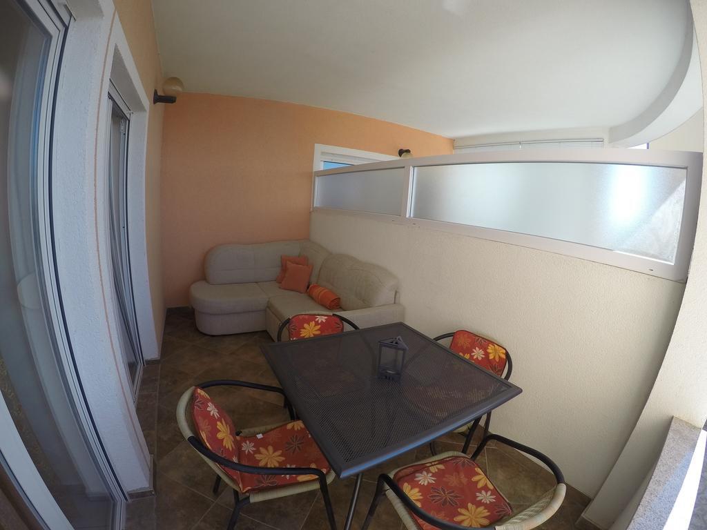 Apartments Jannine Biograd Na Moru Luaran gambar