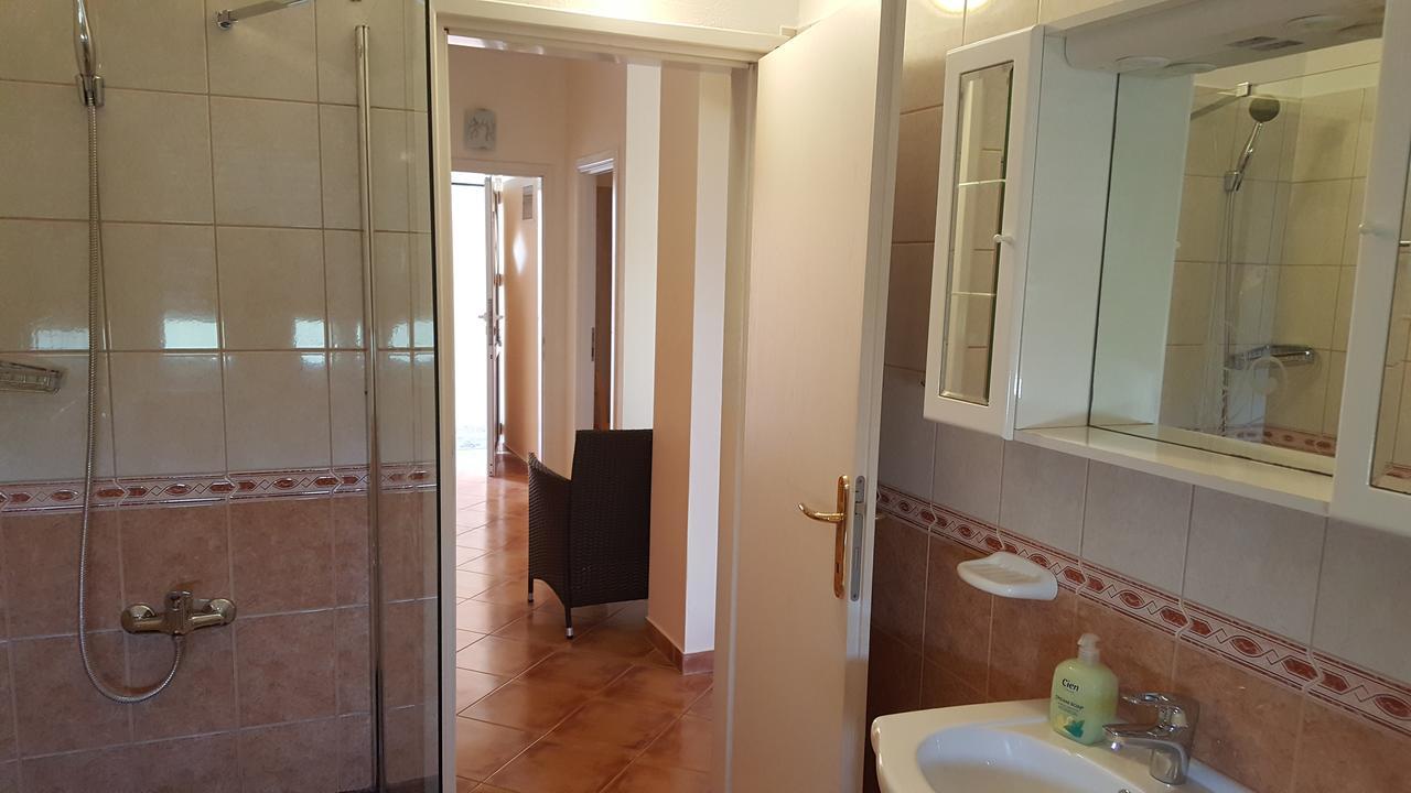 Apartments Jannine Biograd Na Moru Luaran gambar