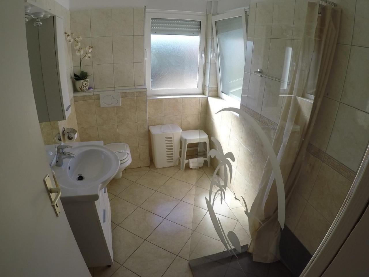 Apartments Jannine Biograd Na Moru Luaran gambar