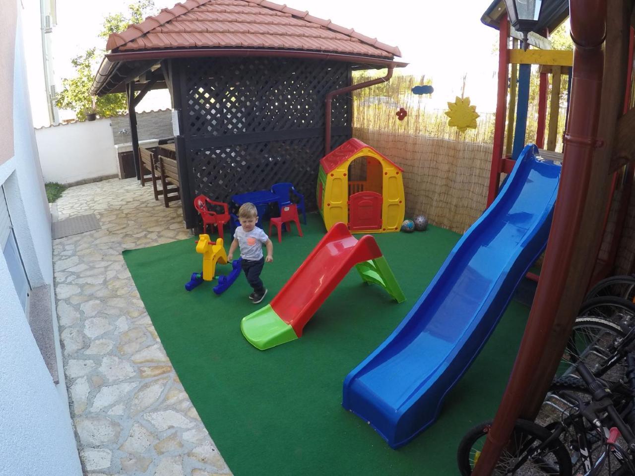 Apartments Jannine Biograd Na Moru Luaran gambar