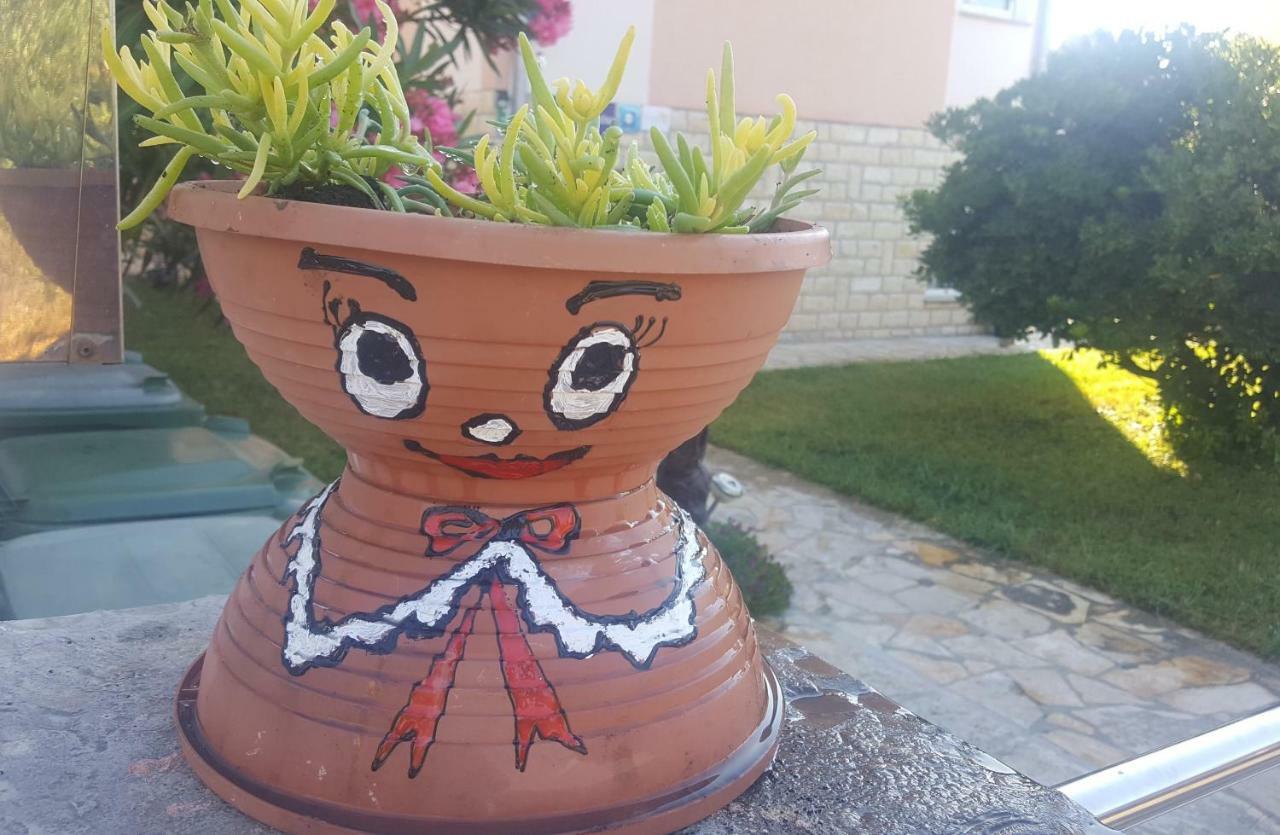 Apartments Jannine Biograd Na Moru Luaran gambar